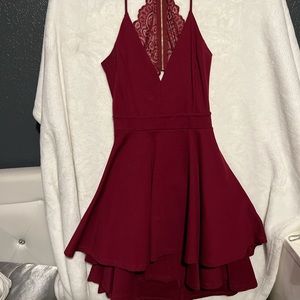 Windsor burgundy Flowy dress